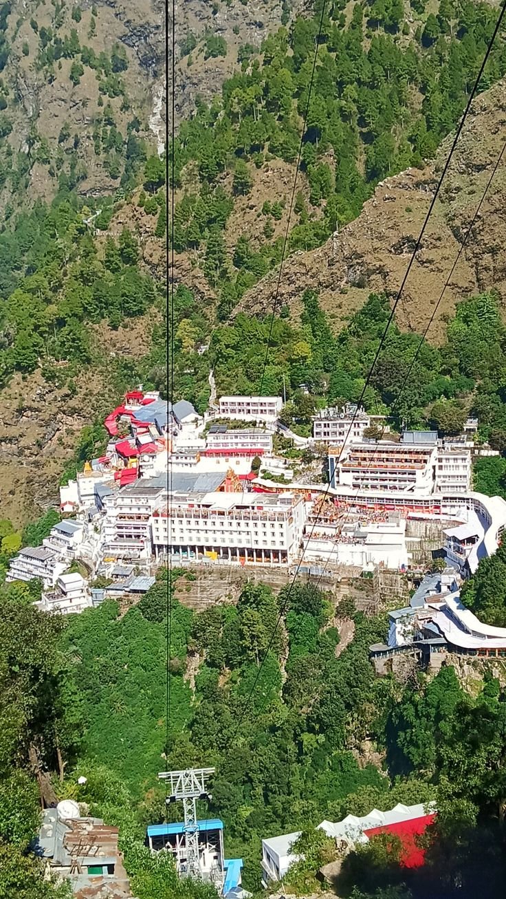 माता वैष्णो देवी मंदिर