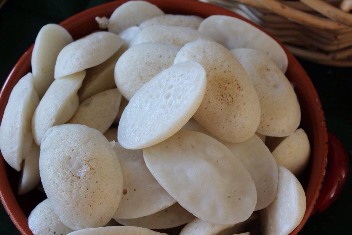 बताशा 